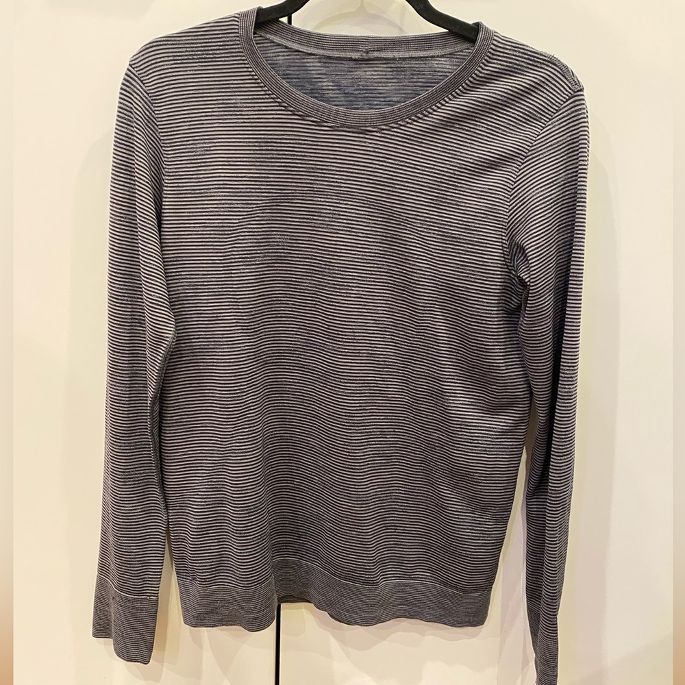 Lululemon Swiftly Relaxed Fit Long Sleeved Shirt Size 6